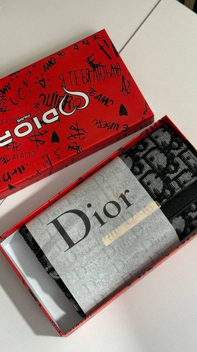 Portofelele pentru damă