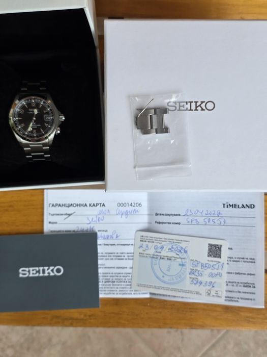 SEIKO Prospex Alpinist in ‘Summit Black’ SPB505J1
