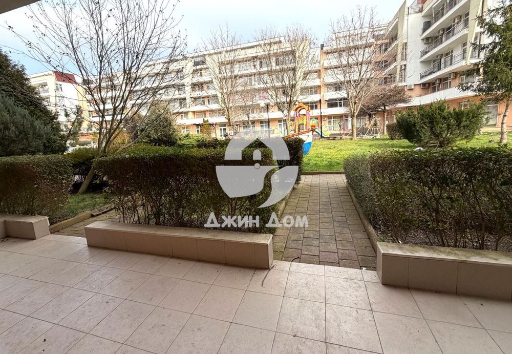 Просторен двустаен апартамент в к-с „Гранд Камелия“, к.к. Слънчев бряг