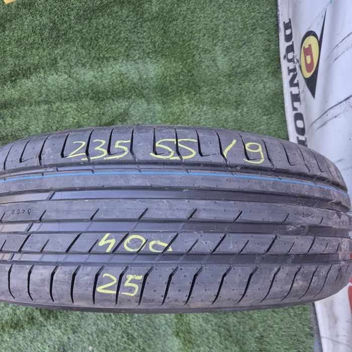 O anvelopă 235 55 19 Nokian Nouă