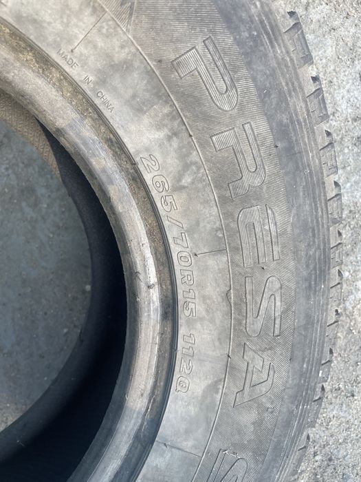 Комплект зимних шин 265 70 r15