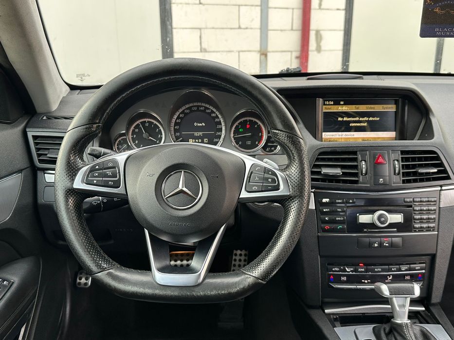 Vând Mercedes E Class Coupe