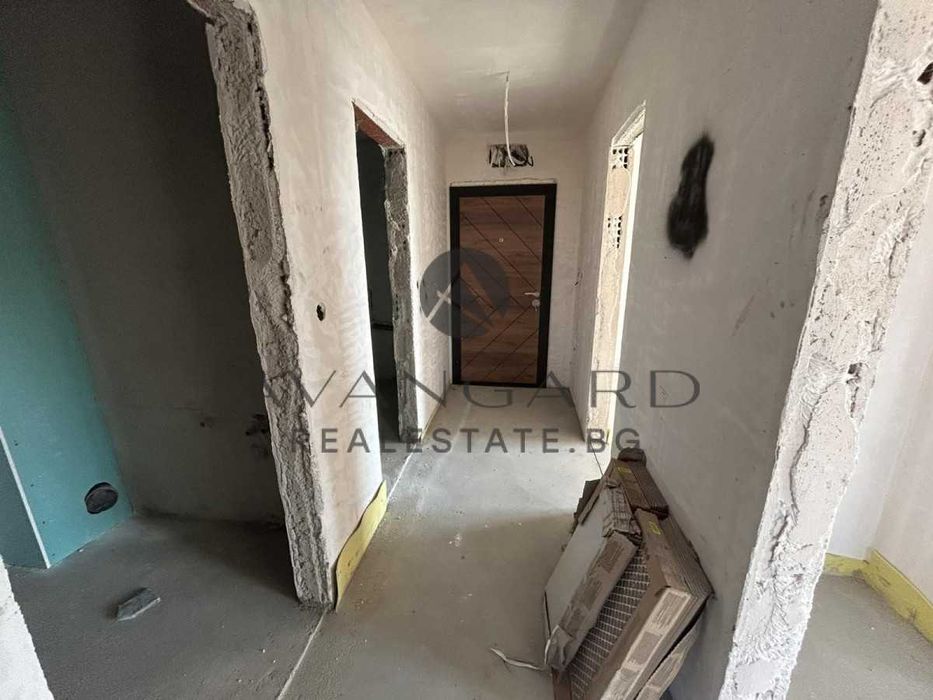 Продава се Тристаен апартамент в Пловдив, Остромила - 90 кв.м за 1589 €/кв.м - Снимка #7