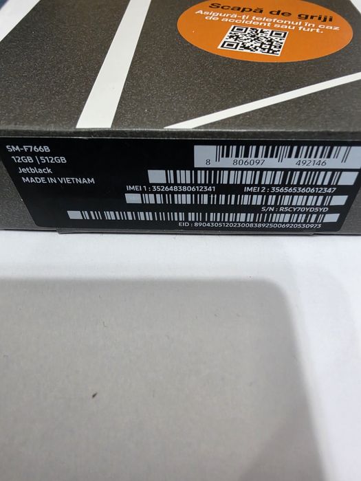 Samsung flip7 negru in garantie