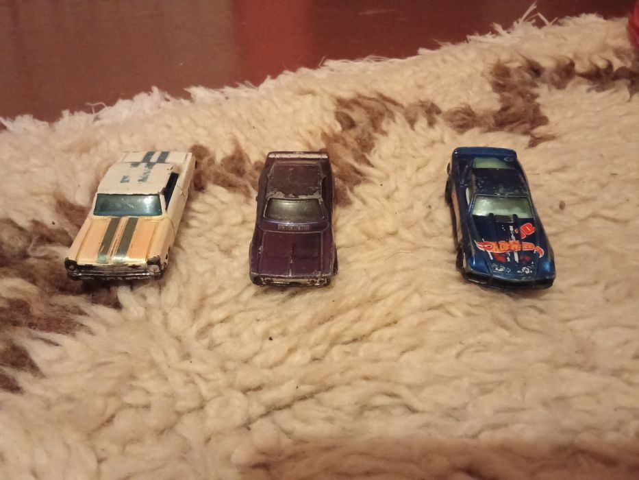 Хотлилс почти чисто нови