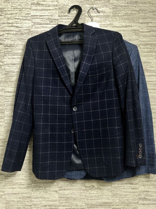 Пиджак и брюки на продажу