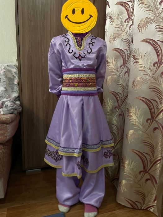 Продам костюмы для девочек