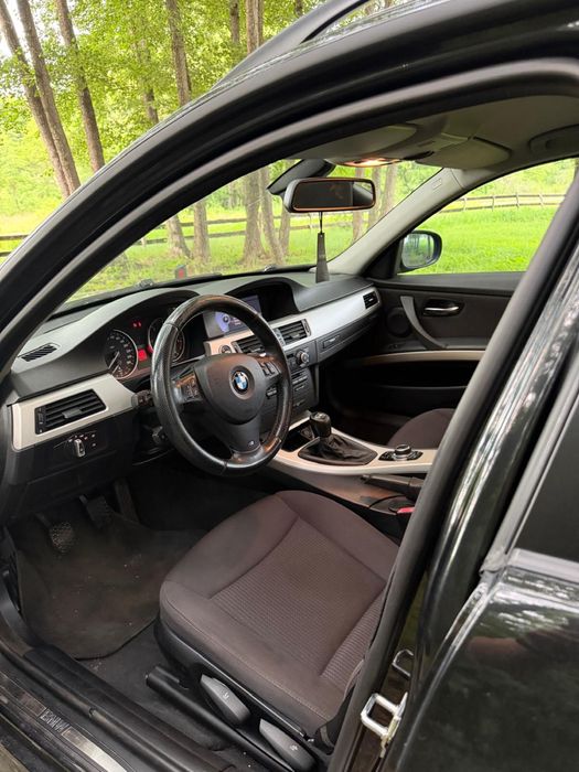 Bmw E91 318d 143 cai Facelift