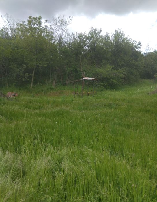 Продава къща в с.Пиперево общ.Дупница