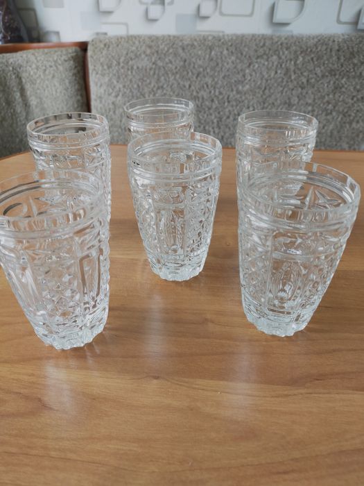 Продам хрустальные стаканы