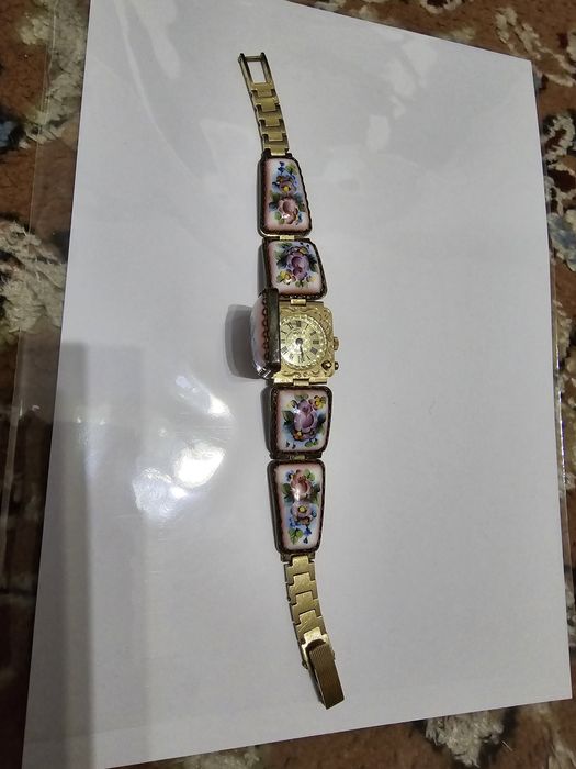 Часы женские наручные Чайка