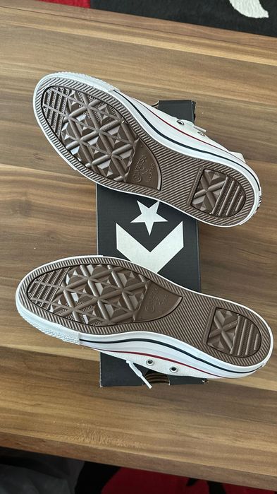 Продавам гуменки CONVERSE