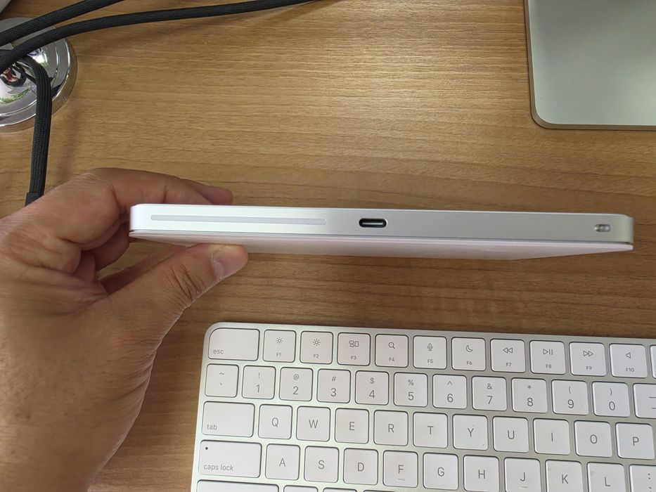 Mac Mini M4 16/256 EAC +KB+MS+Trackpad