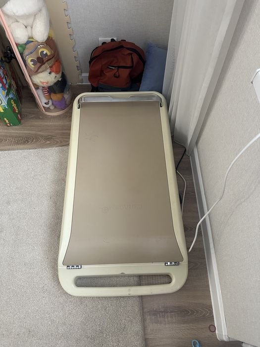 Продам кушетку CERAGEM