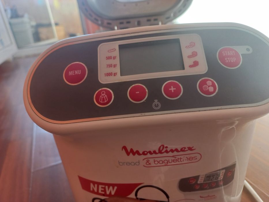 Mașină de făcut pâine Moulinex Home Bread & Baguettines – 220lei