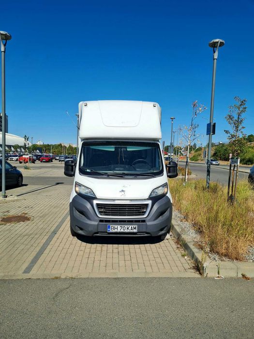 Autoutilitara Peugeot boxer 2,2hdi