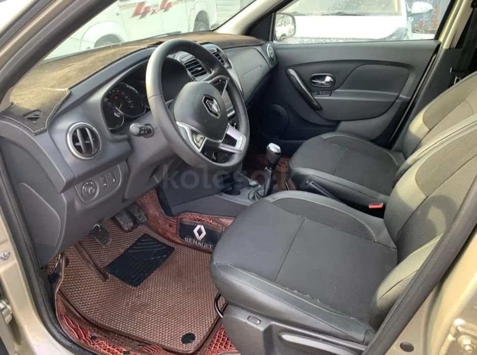 Продается Renault Sandero Stepway 2022 года