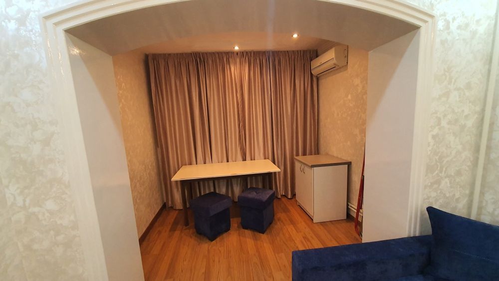 Сдаётся в аренду СВОЯ 2х комнатрая квартира (ойбек) Госпетальный рынок