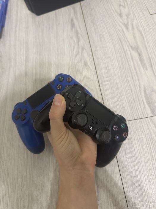Ps4 slim/1tb+2 диска