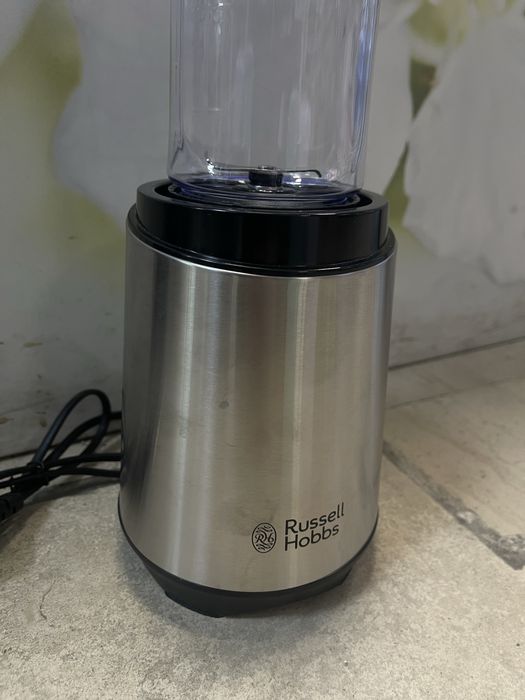 Блендер Russell Hobbs Mix & Go