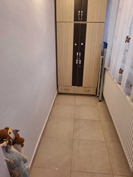 Vând apartament 2 camere Calea București
