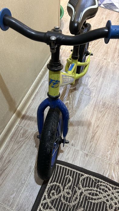 Беговел tech team на  2-6 лет