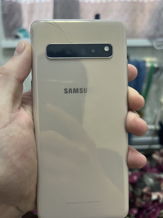 Samsung S10 5 g.