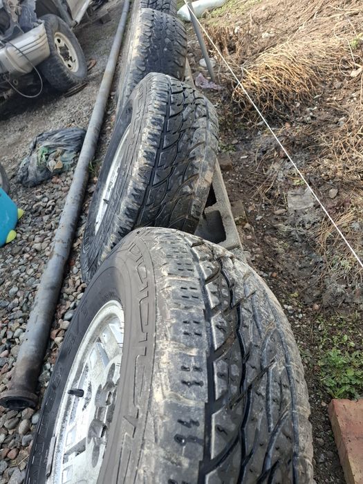 Диски шинами комплект