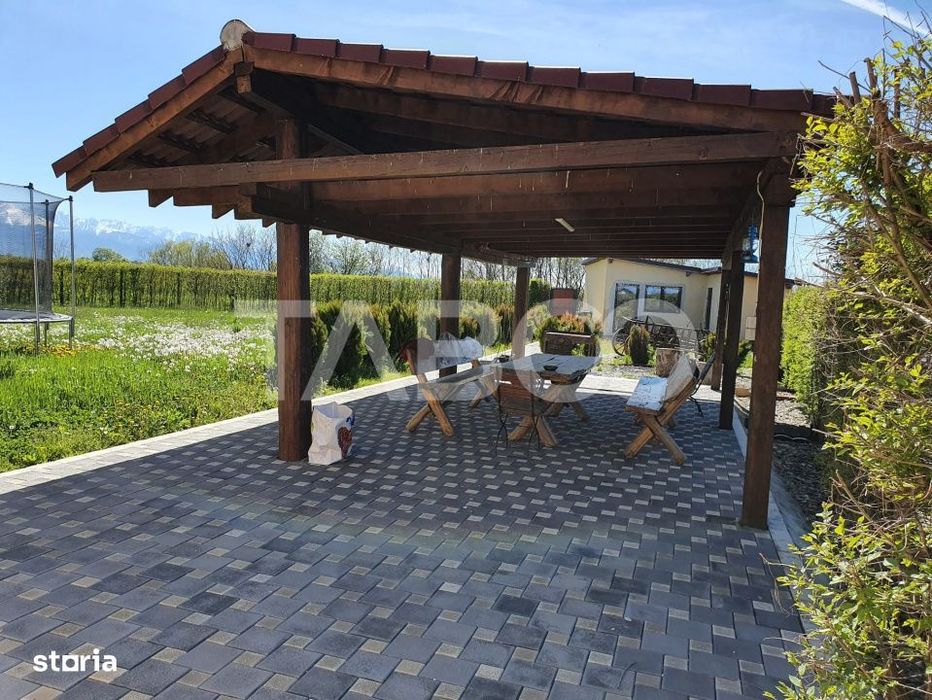 Casa la 5 minute de Fagaras Ultramoderna 300 mp utili la cheie