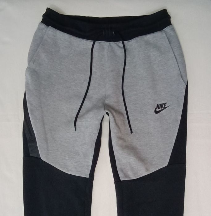 Nike Tech Fleece Sweatpants оригинално долнище XS Найк памук долница