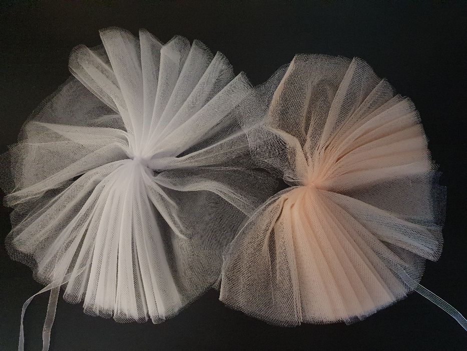 Pampoane tiul diam aprox 30 cm