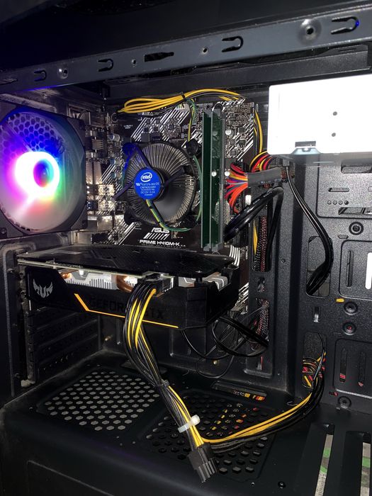 Calculator Gaming ASUS