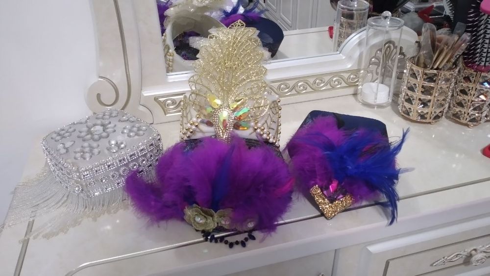 Продаются после свадебные костюмы