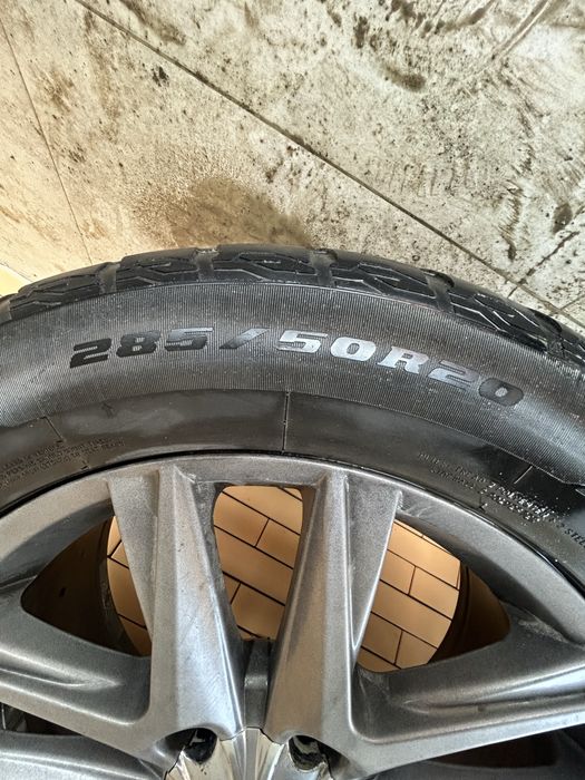 Лексус 470те турган 250мың тг