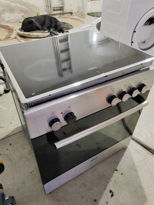 Cuptor si plita inductie bosch