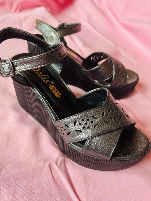 дамски сандали на платформа 37 номер