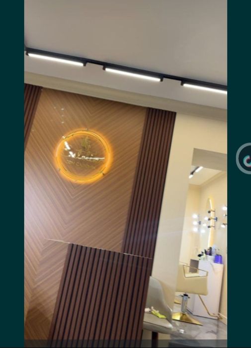 Сдается рабочее 4- место для парикмахера в аренду