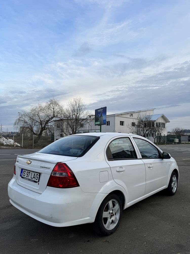 Chevrolet Aveo 2008/2009 Iasi • OLX.ro