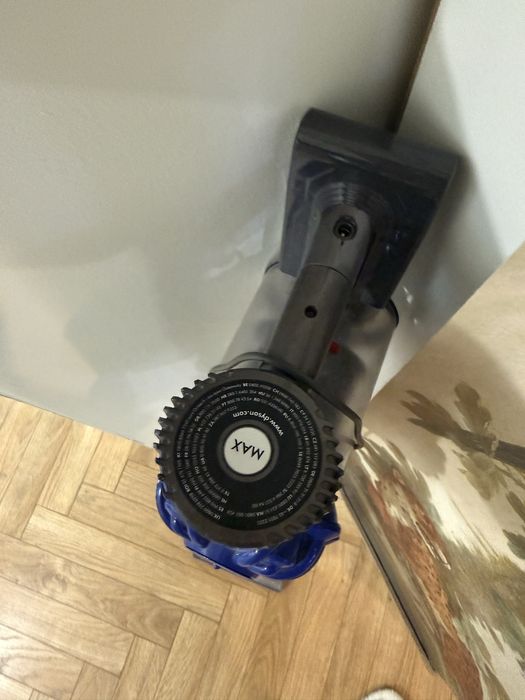 Продам пылесос беспроводной дайсон