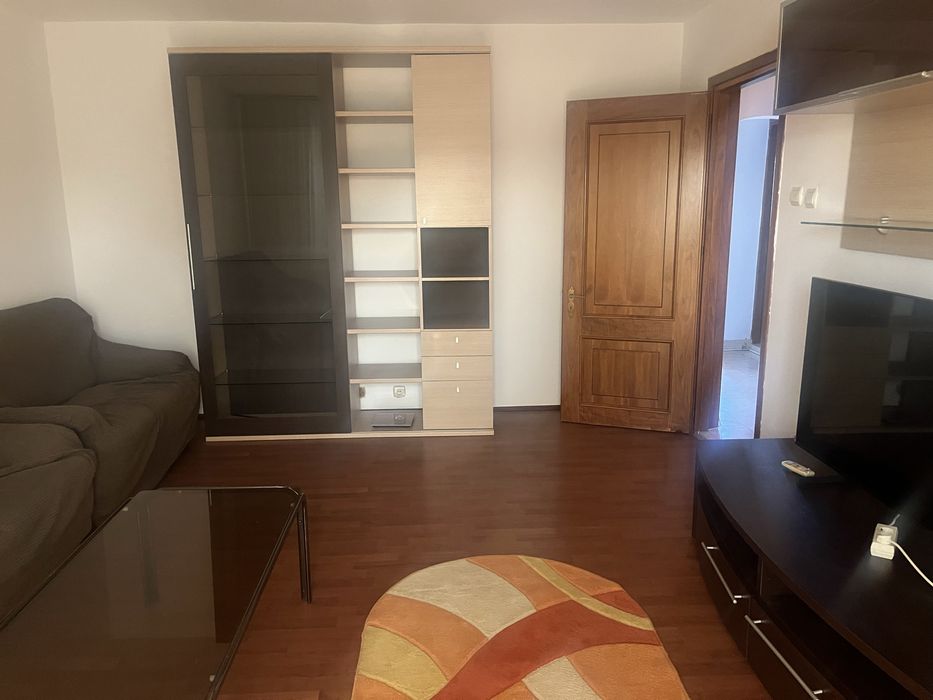 Inchiriere ap 4 camere panduri