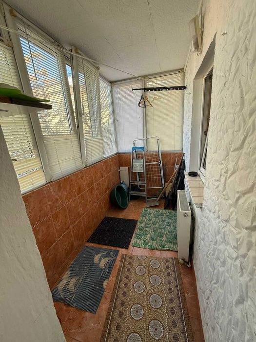 Inchiriez Apartament 2 camere, proprietar, zona Rahova (Pecineaga)