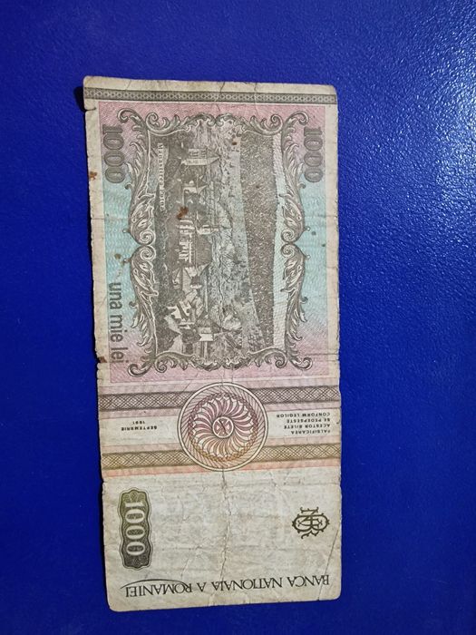 Bancnote vechivind schimb cu boxa activa