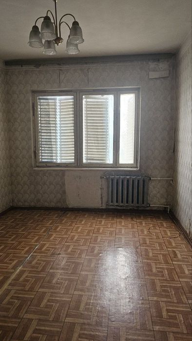 Юнусабад 14 метро Туркестан 3/4/4 раздельная балкон 2х6м