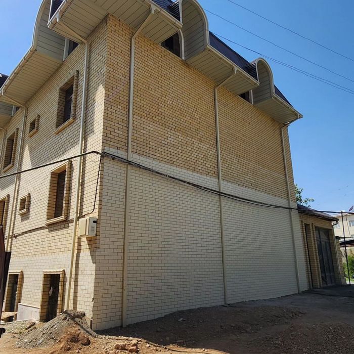 Срочно продаётся  Квартира в Самарканде 180кв