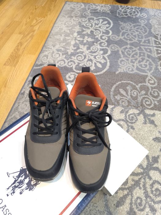 продам кроссовки