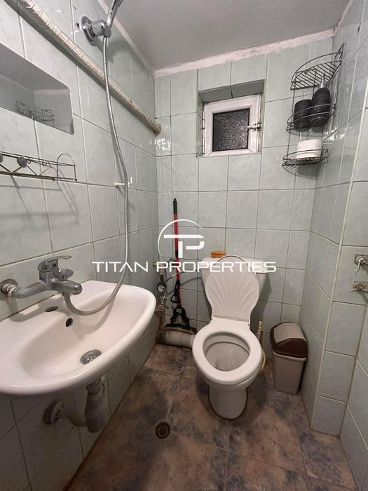 Едностаен апартамент, под наем, Център