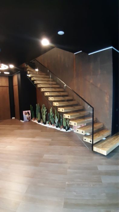 Стеклянные перила