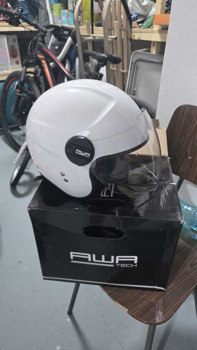 Casca NOUA scuter moto AWA Tech Piaggio
