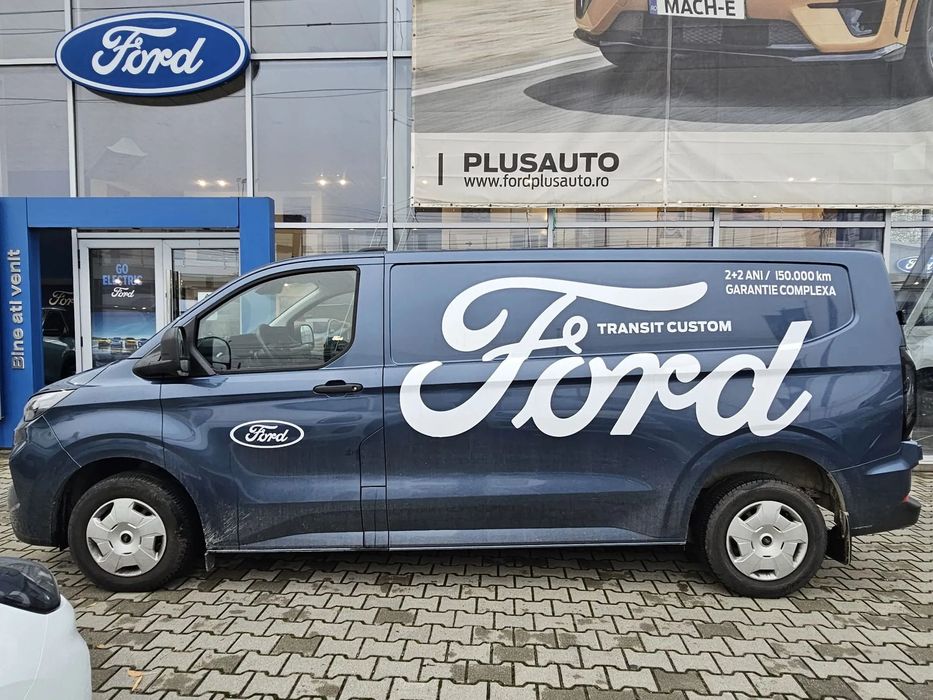 Ford Transit Custom Van (L2H1) Ford Noul Transit Custom Van 300L (L2H1) Trend 2.0L Panther 110 CP M6