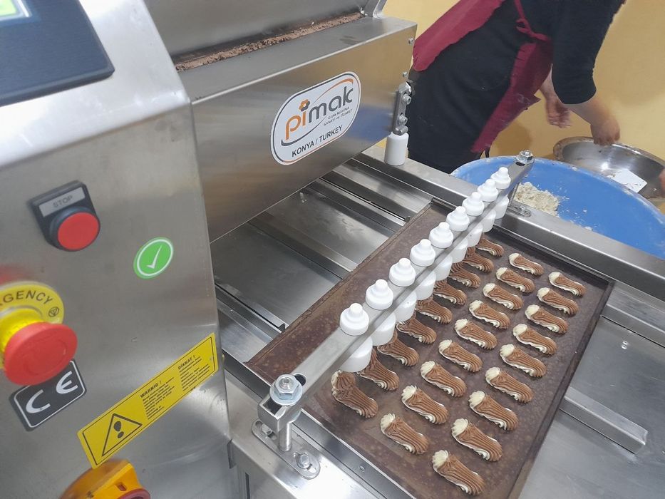 Кондитерская отсадочная машина